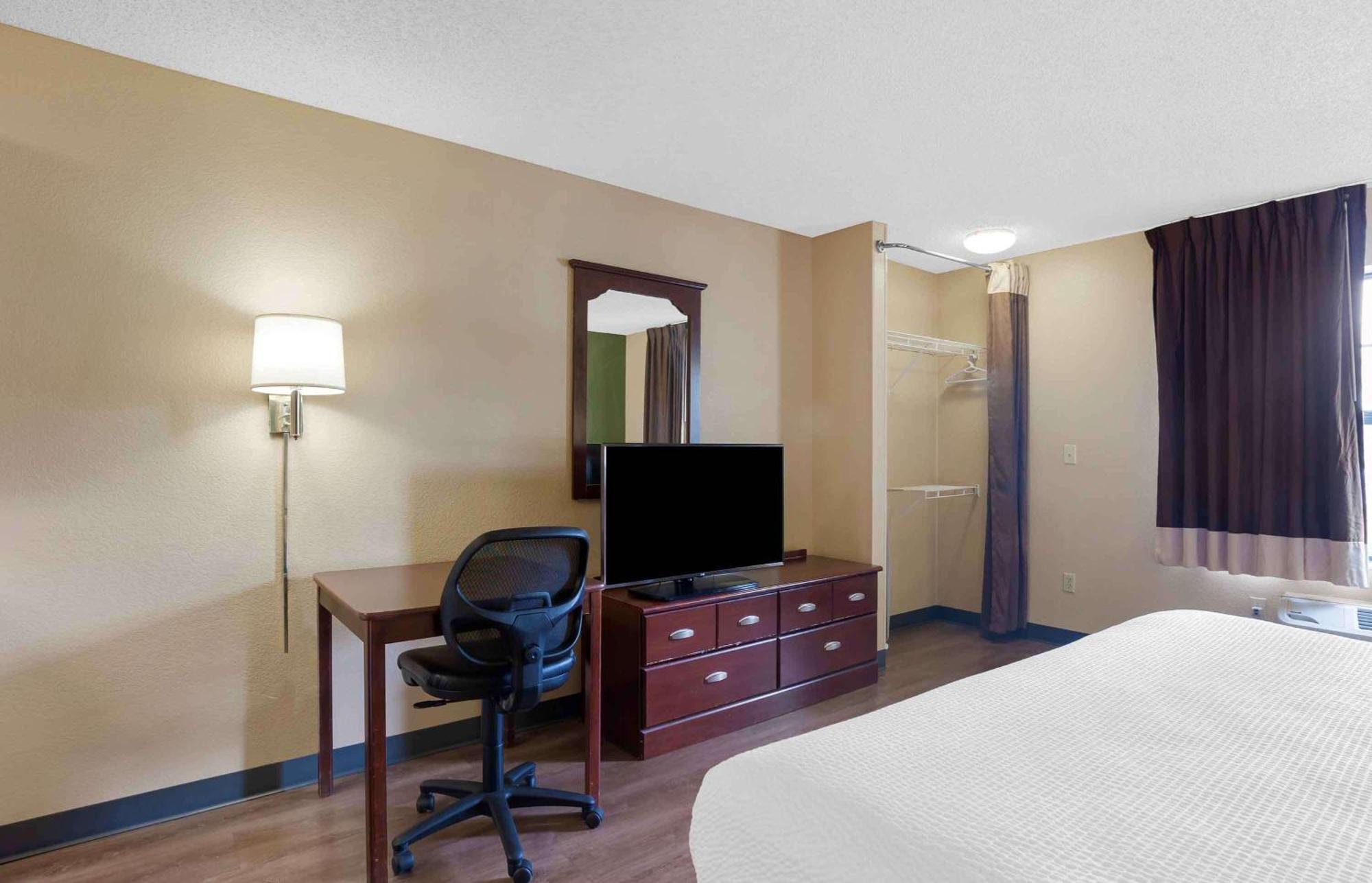 Extended Stay America Suites - Santa Rosa - North Exterior photo