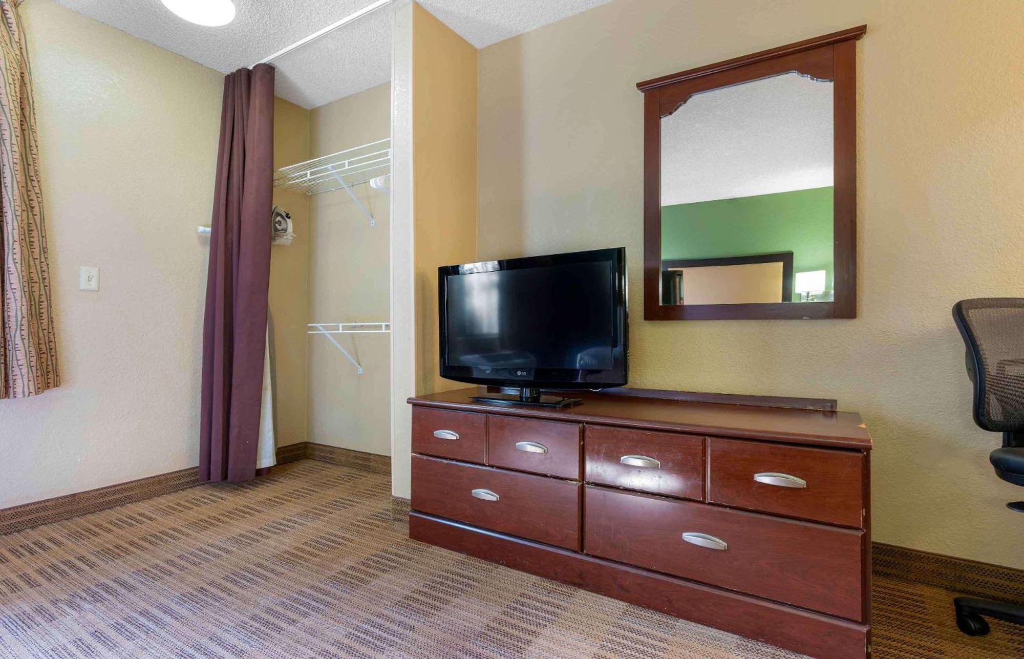 Extended Stay America Suites - Santa Rosa - North Exterior photo