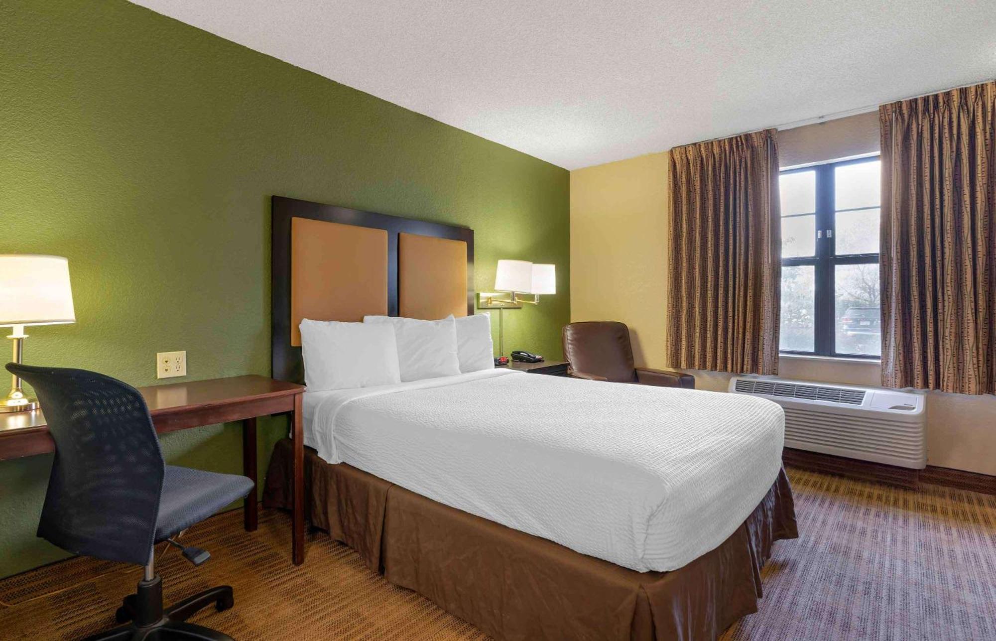 Extended Stay America Suites - Santa Rosa - North Exterior photo